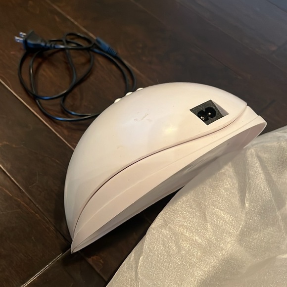 Sun Professional Nail Lamp - Picture 5 of 5